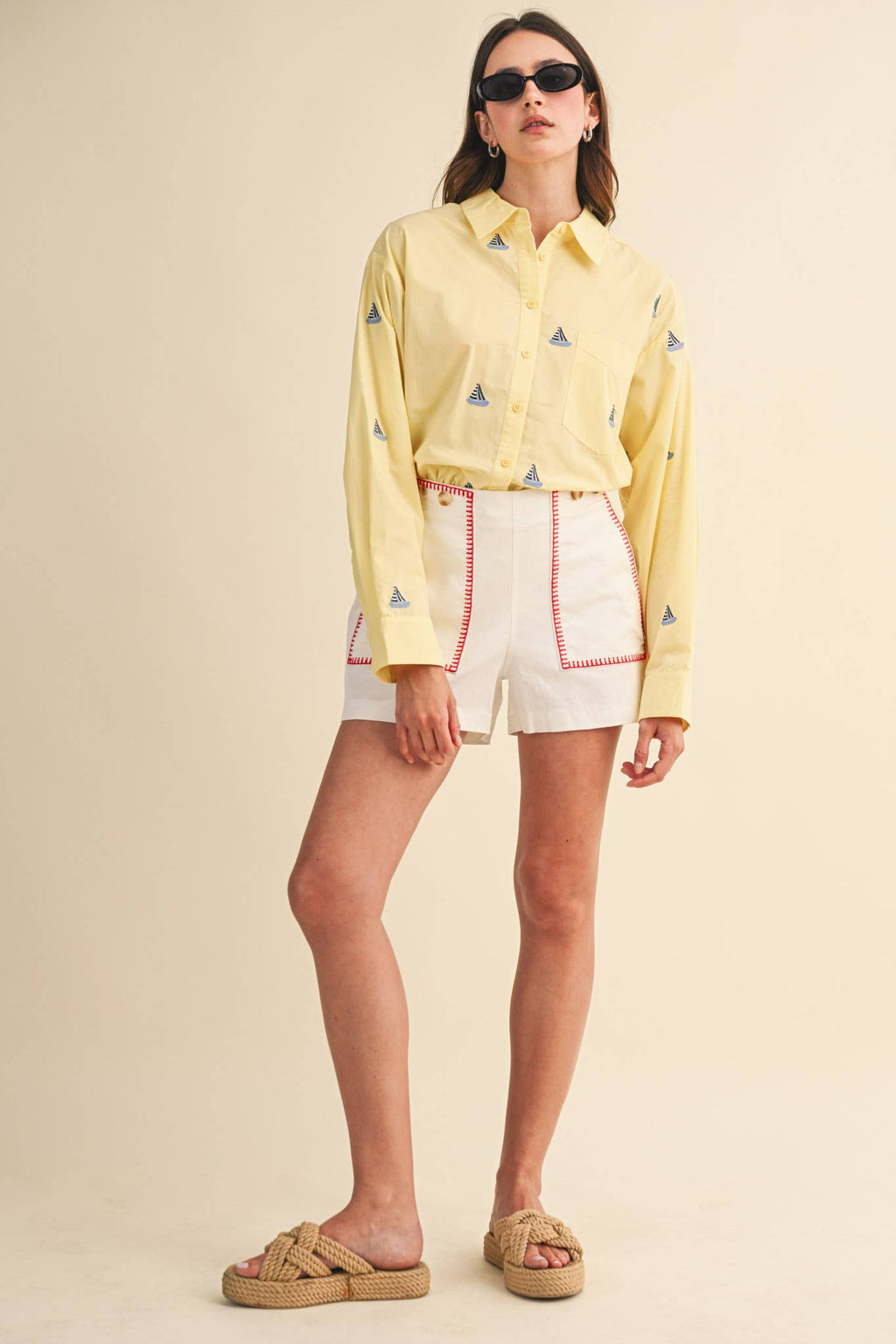 HIGH WAIST SHORTS WITH CONTRAST STITCHING MP4598