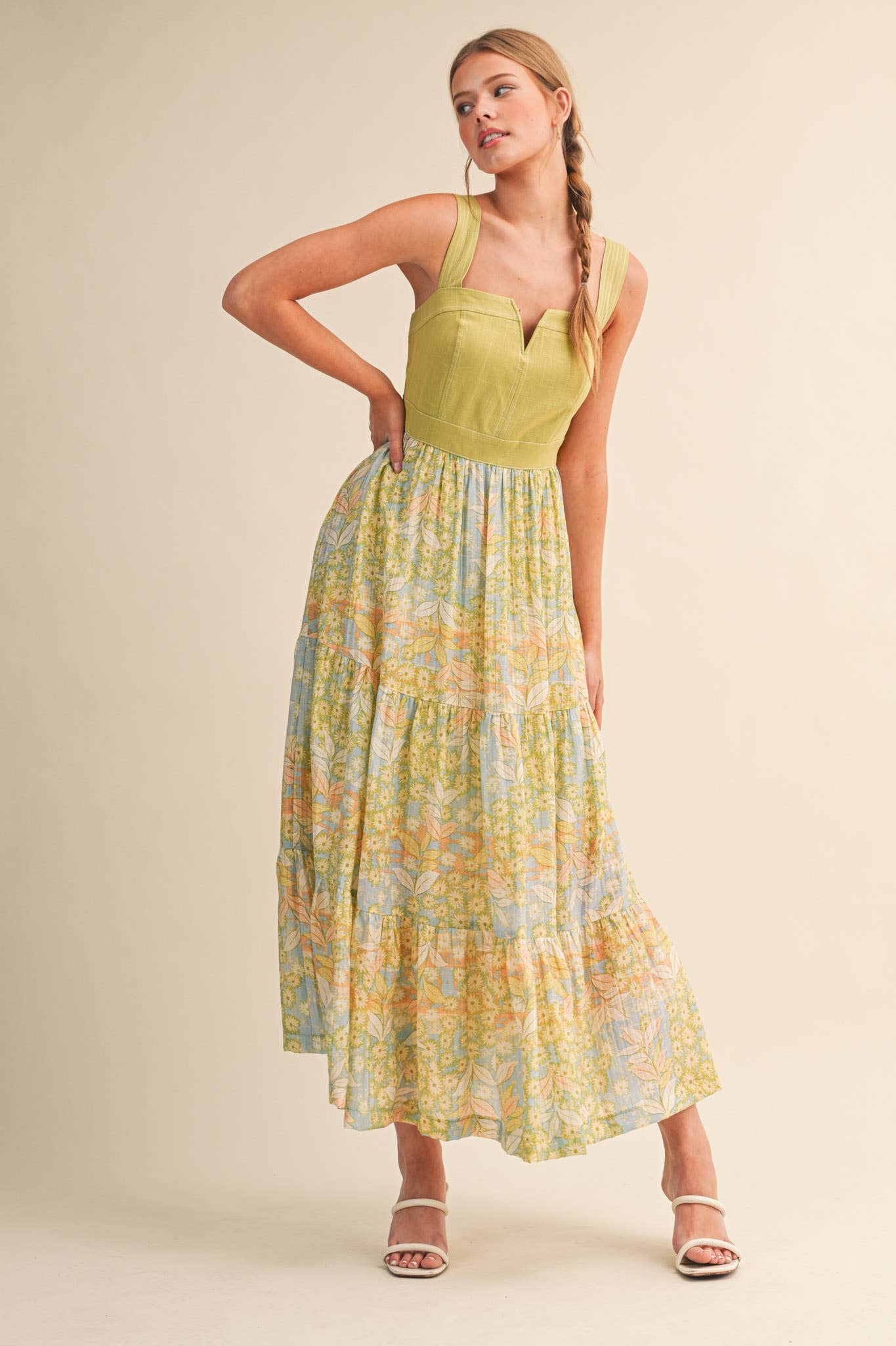 EXCLUSIVE FLORAL PRINT TIERED MIDI DRESS MDR4062