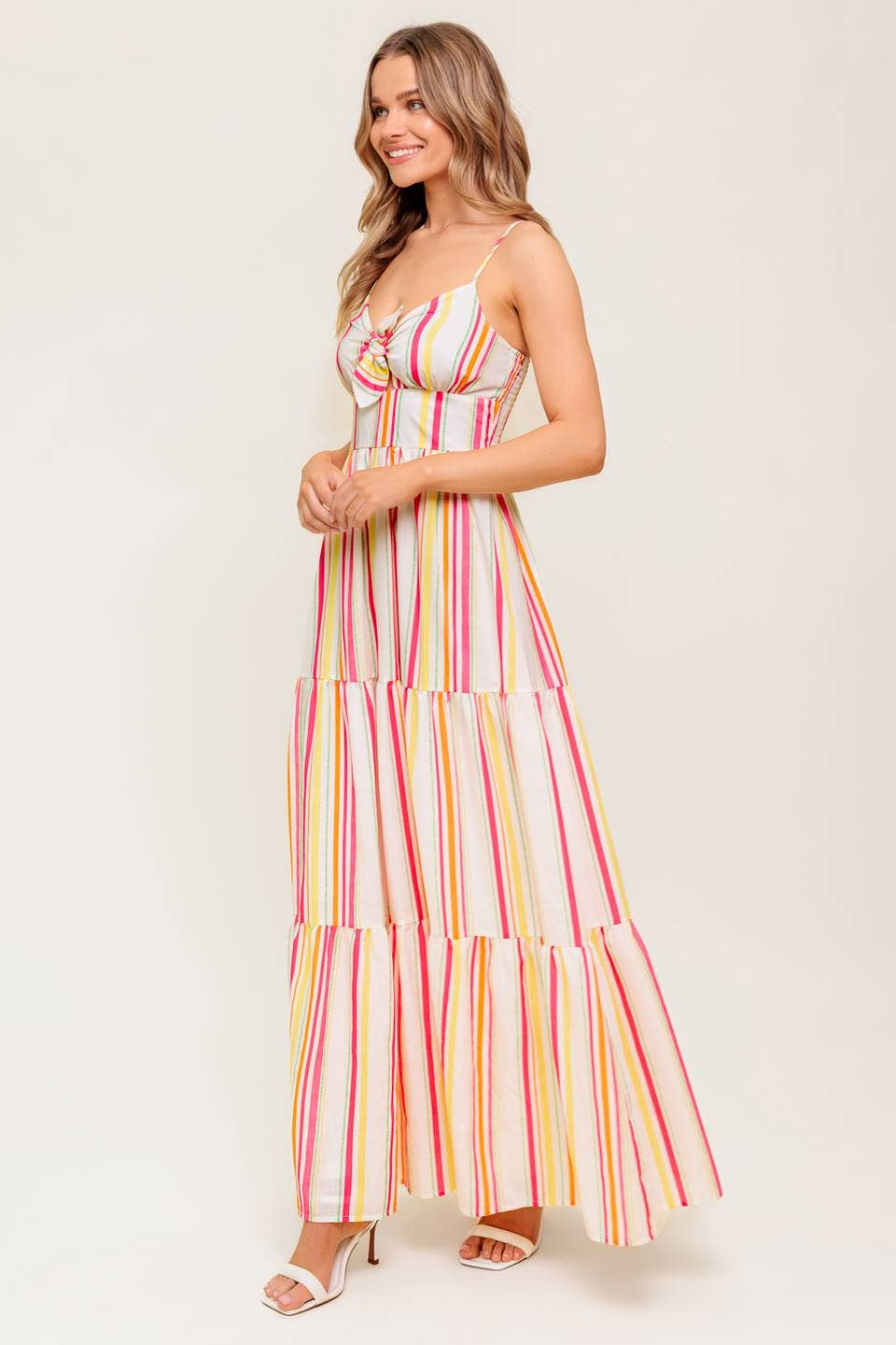 A printed woven maxi dress - ID22132
