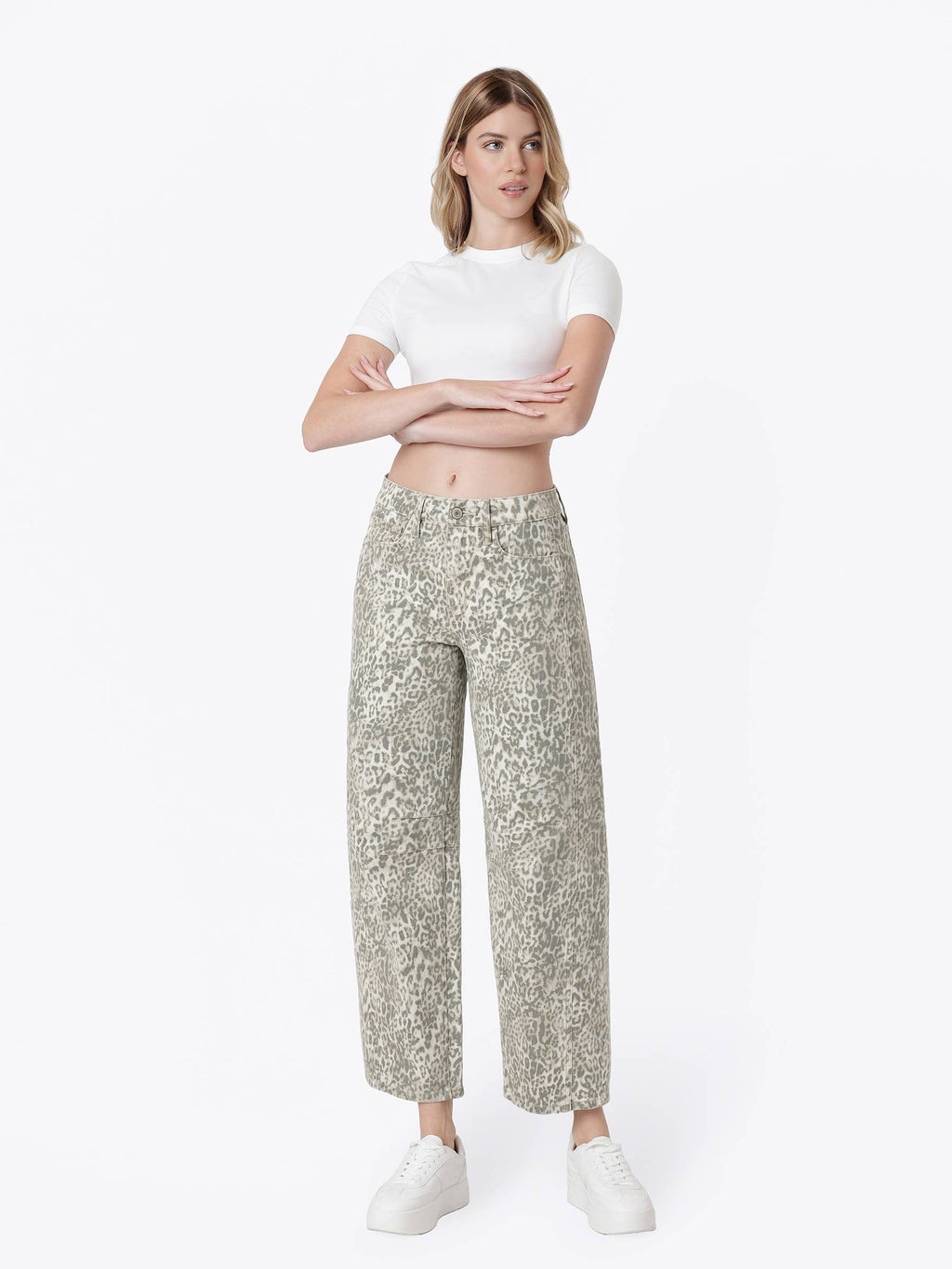 HIGH RISE SIDE SEAMED LEOPARD PRINT BARREL JEANS T7567LPD