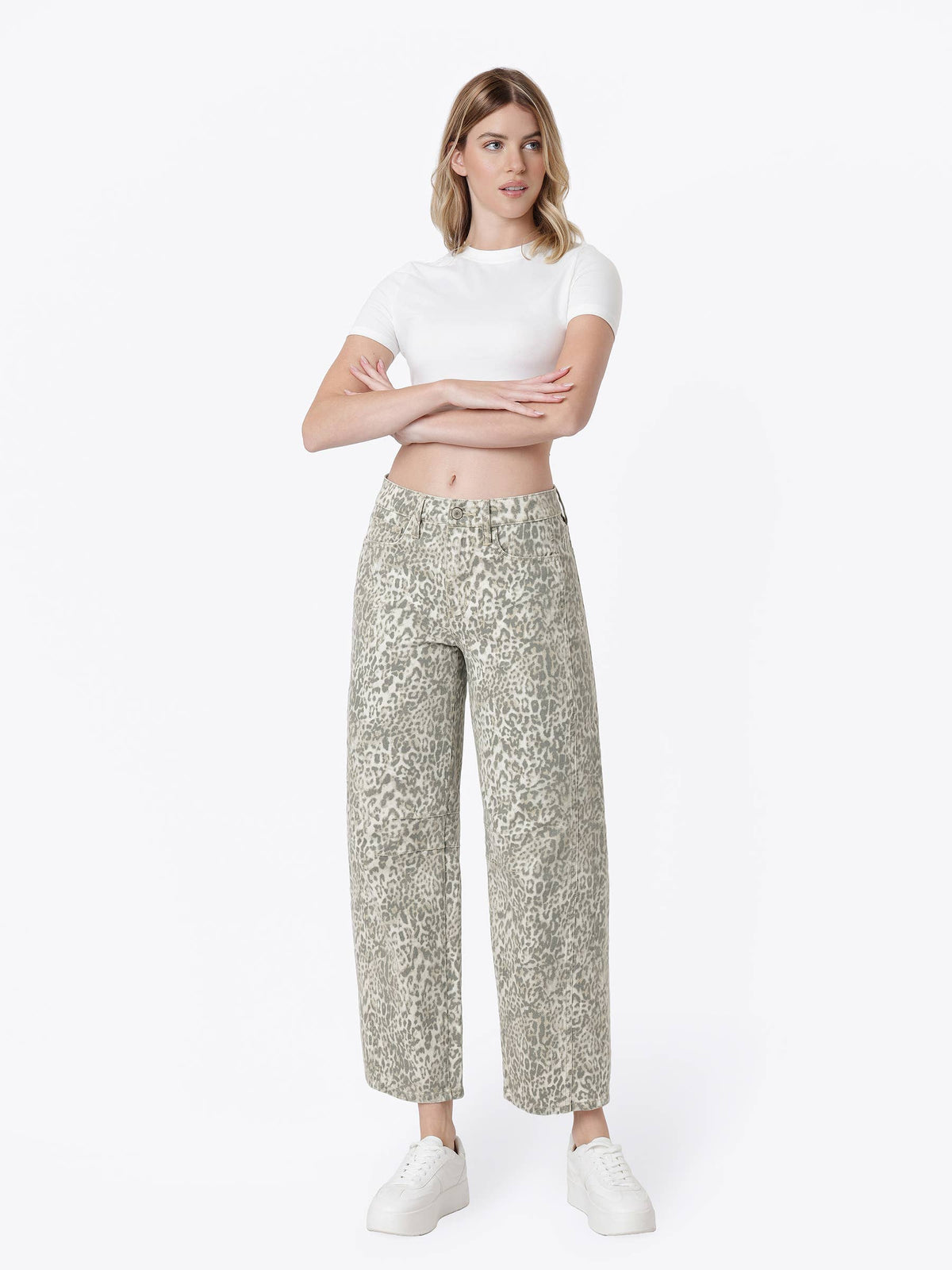HIGH RISE SIDE SEAMED LEOPARD PRINT BARREL JEANS T7567LPD