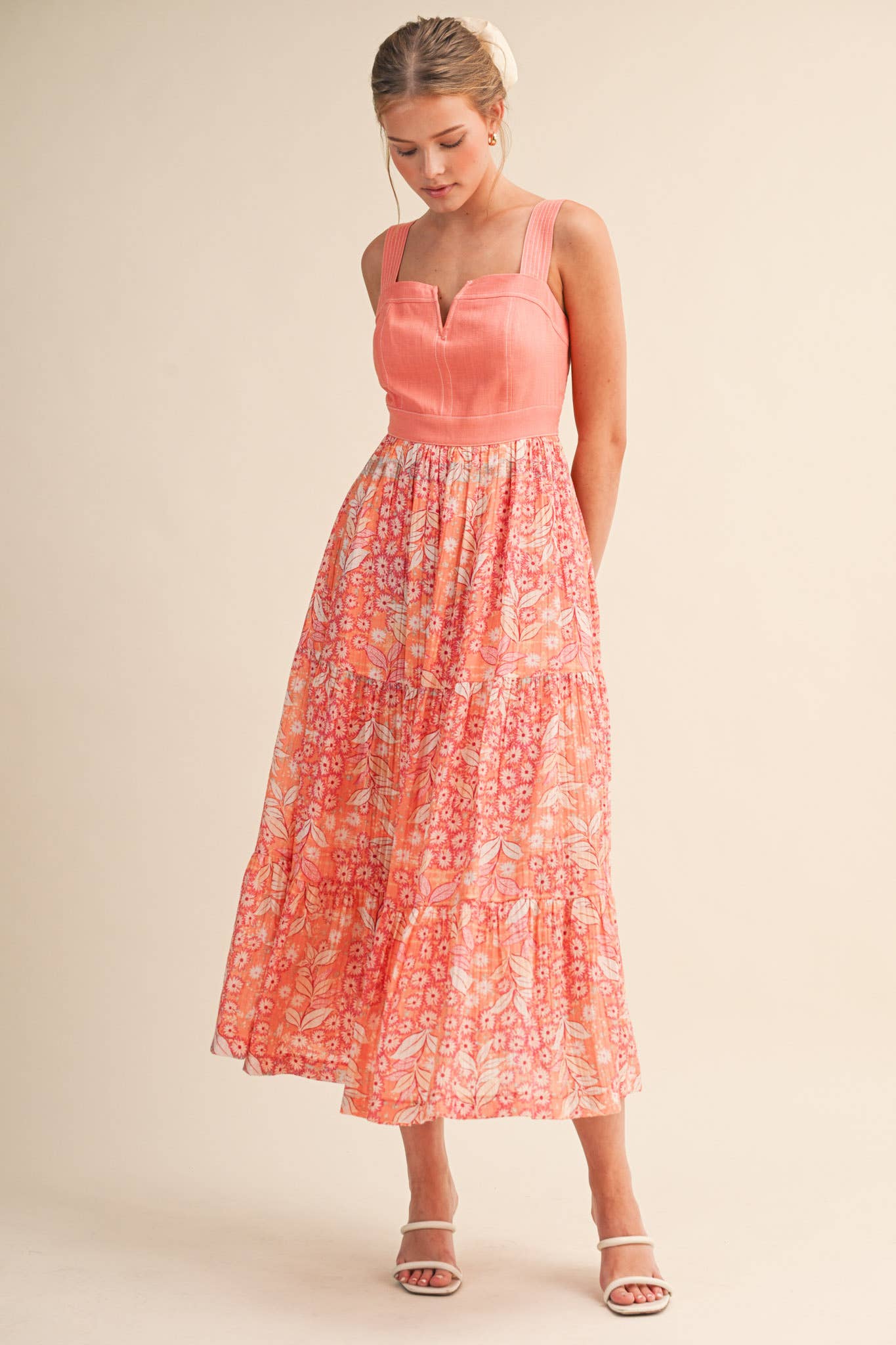 EXCLUSIVE FLORAL PRINT TIERED MIDI DRESS MDR4062