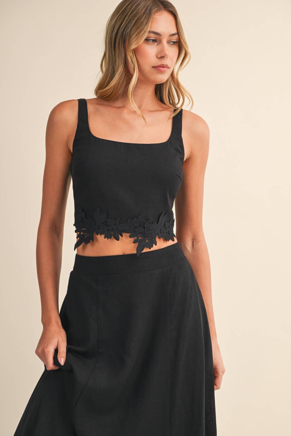 FLOWER EMROIDERED CROP TOP AND MIDI SKIRT