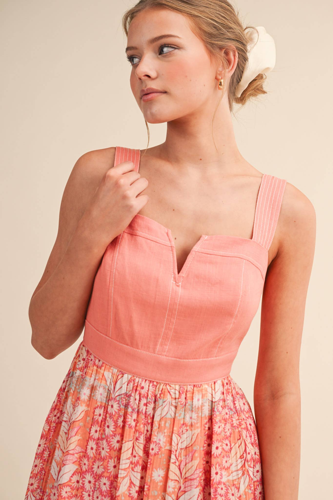 EXCLUSIVE FLORAL PRINT TIERED MIDI DRESS MDR4062