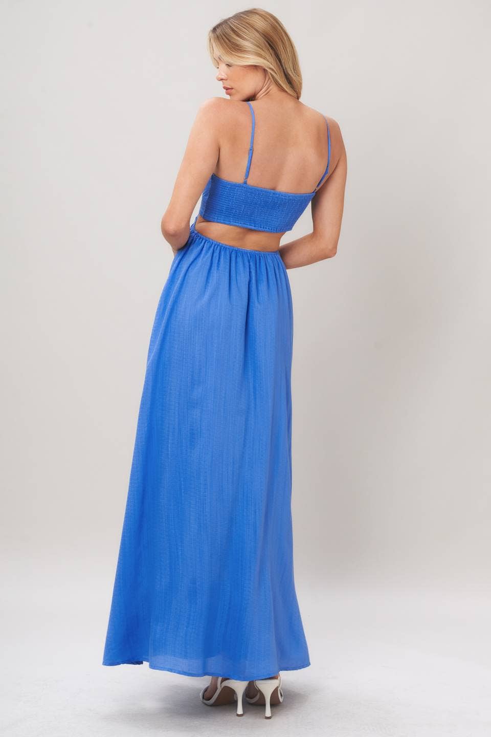 A solid woven maxi dress - ID23902