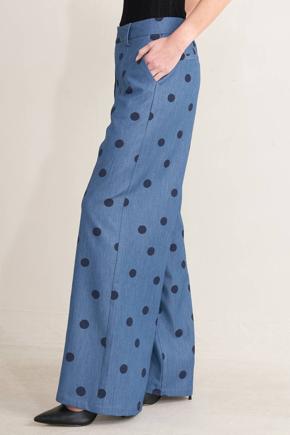 A printed woven pant - FP1947T