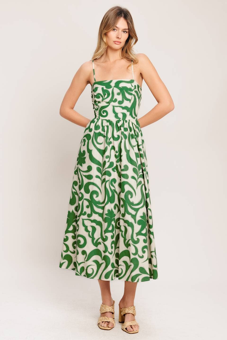 A printed woven midi dress - ID23476