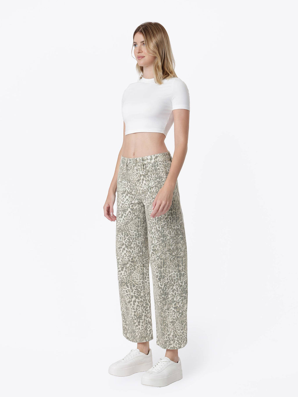 HIGH RISE SIDE SEAMED LEOPARD PRINT BARREL JEANS T7567LPD