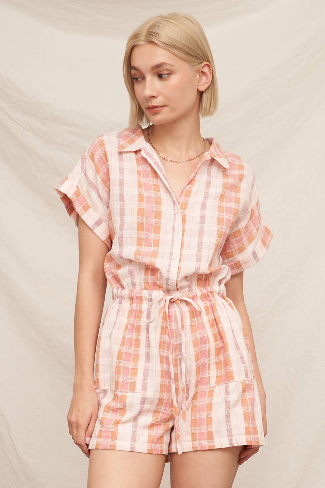 Short Sleeve Plaid Drawstring Waist Romper