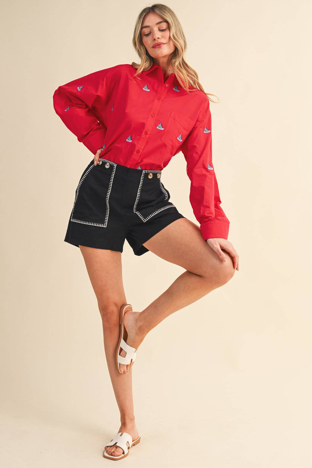 HIGH WAIST SHORTS WITH CONTRAST STITCHING MP4598