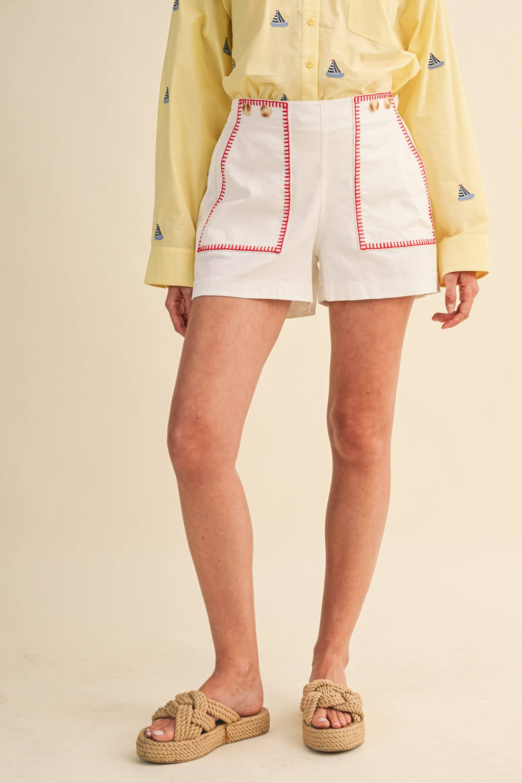 HIGH WAIST SHORTS WITH CONTRAST STITCHING MP4598