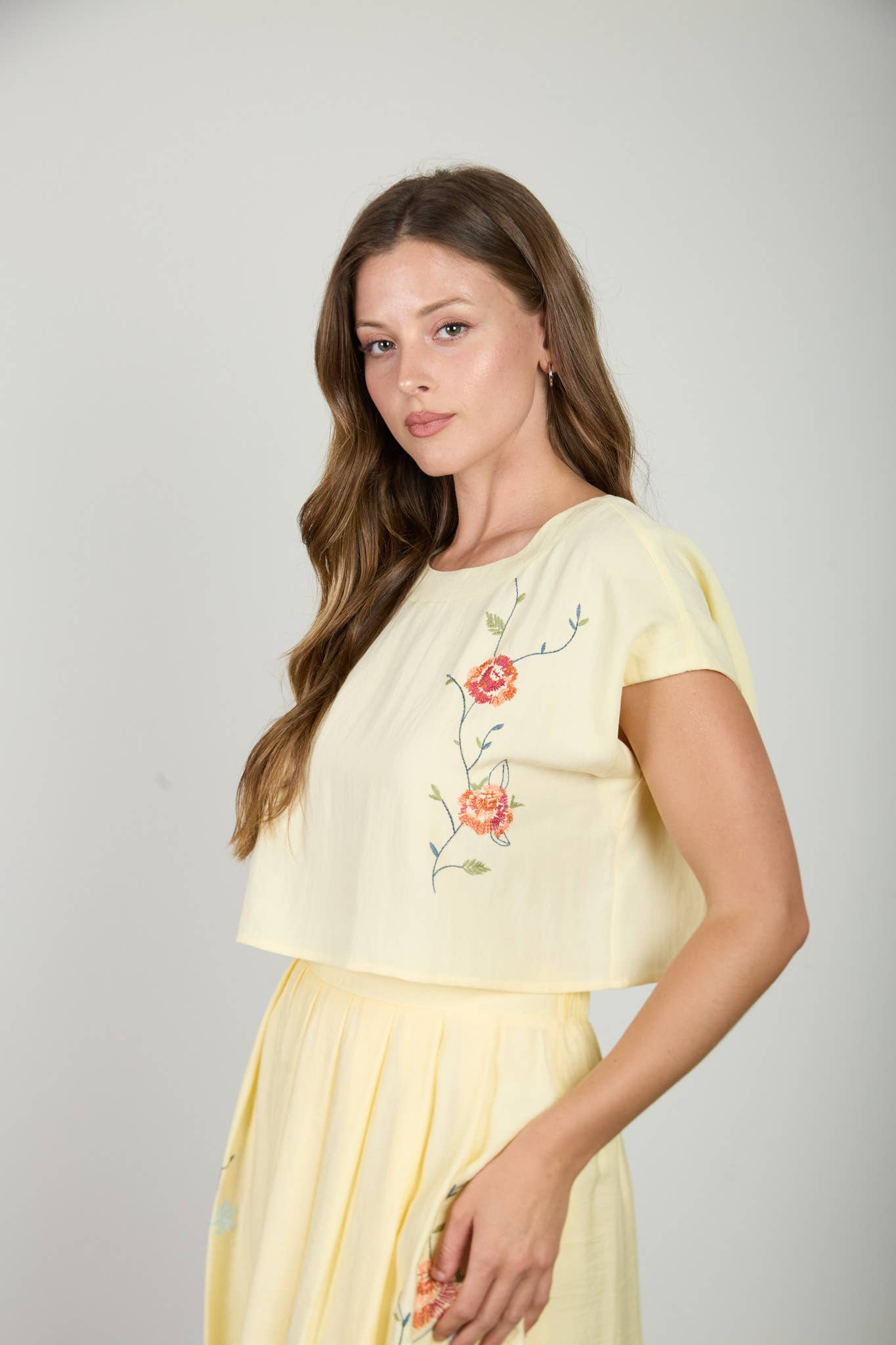 FLORAL EMBROIDERY DETAIL BOAT NECK CROP TOP