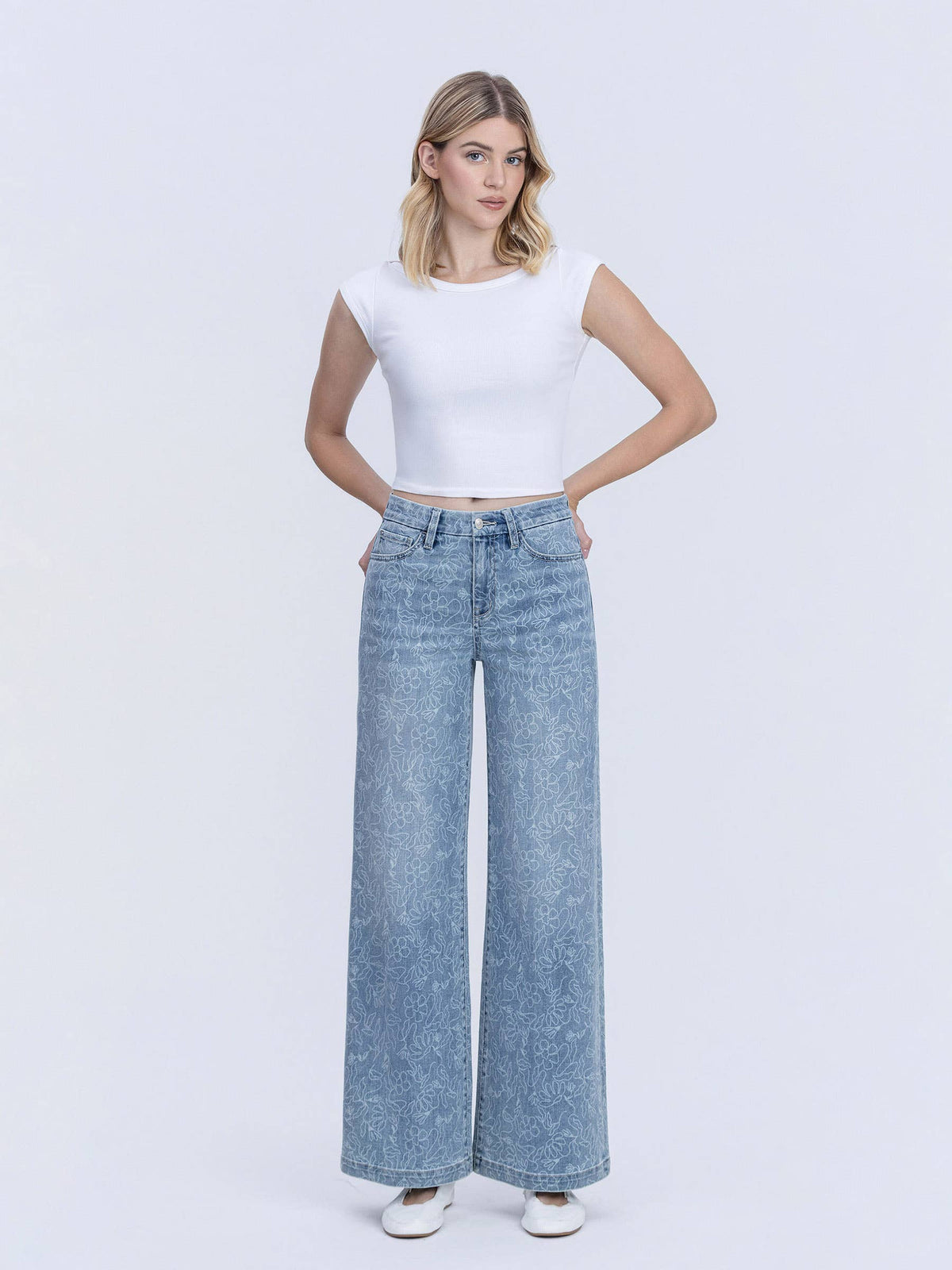HIGH RISE MEDIUM LIGHT FLORAL PRINT WIDE LEG JEANS T7335FPR