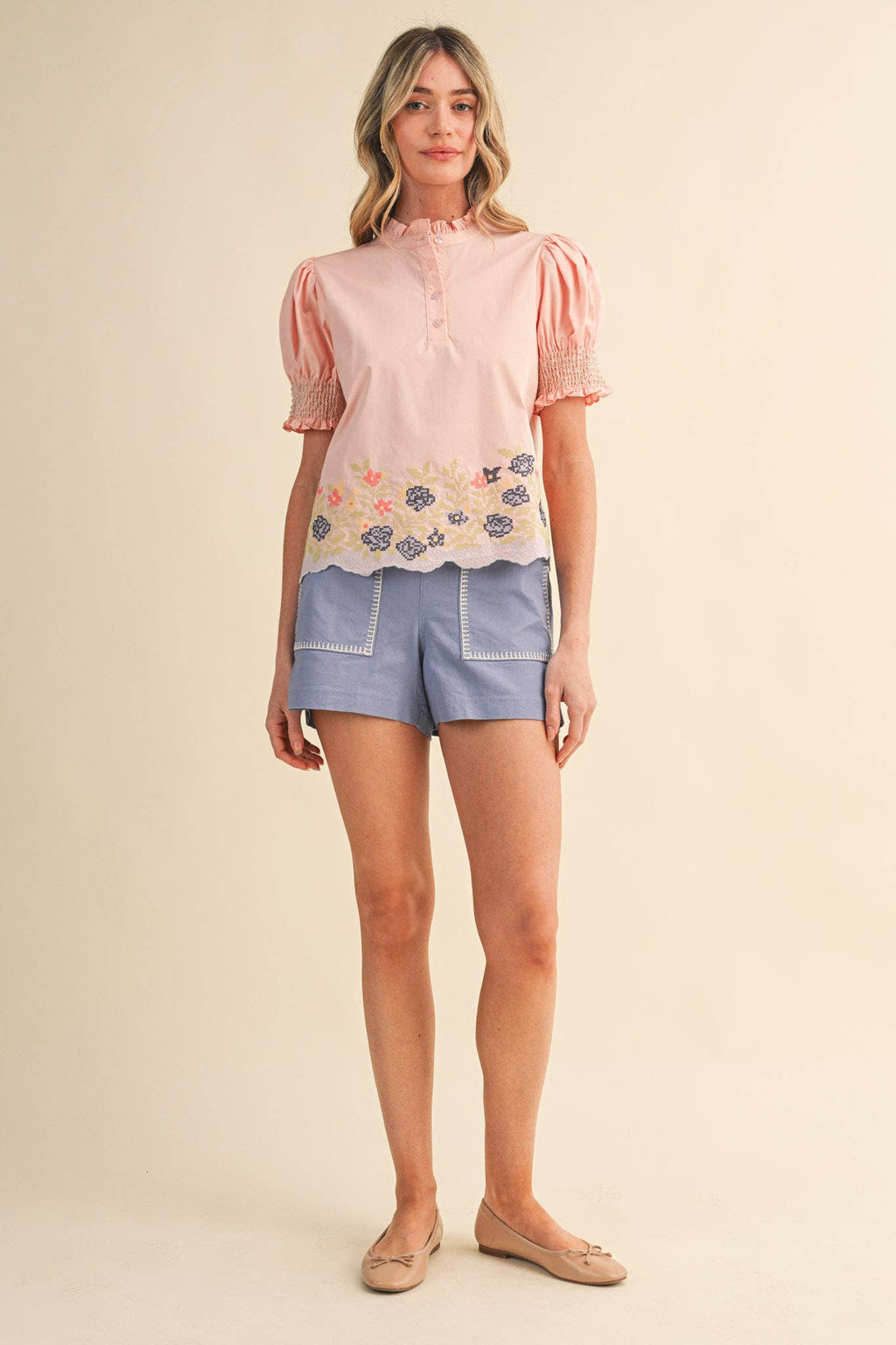 HIGH WAIST SHORTS WITH CONTRAST STITCHING MP4598